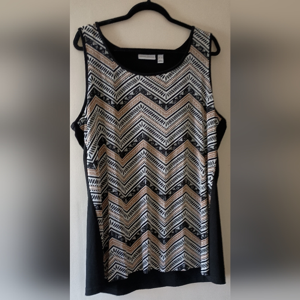 Sale! Susan Graver Sleeveless Chevron Print Tank Top in Black and Beige XL